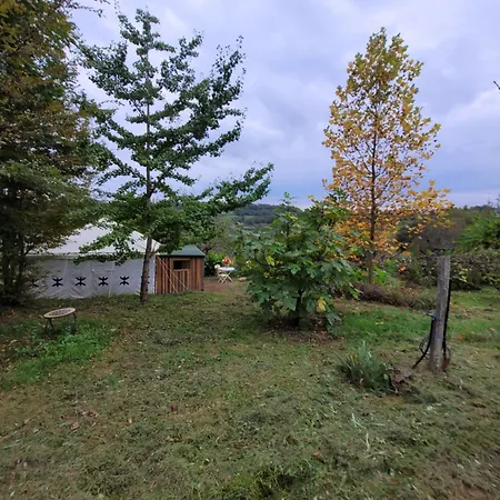 Luxury tent Tente-Cabane En Quercy