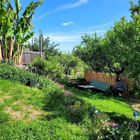 Tente-cabane En Quercy Planioles