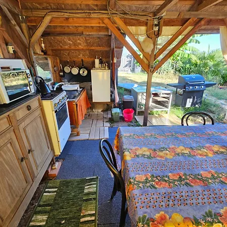 Tente-cabane En Quercy * Planioles